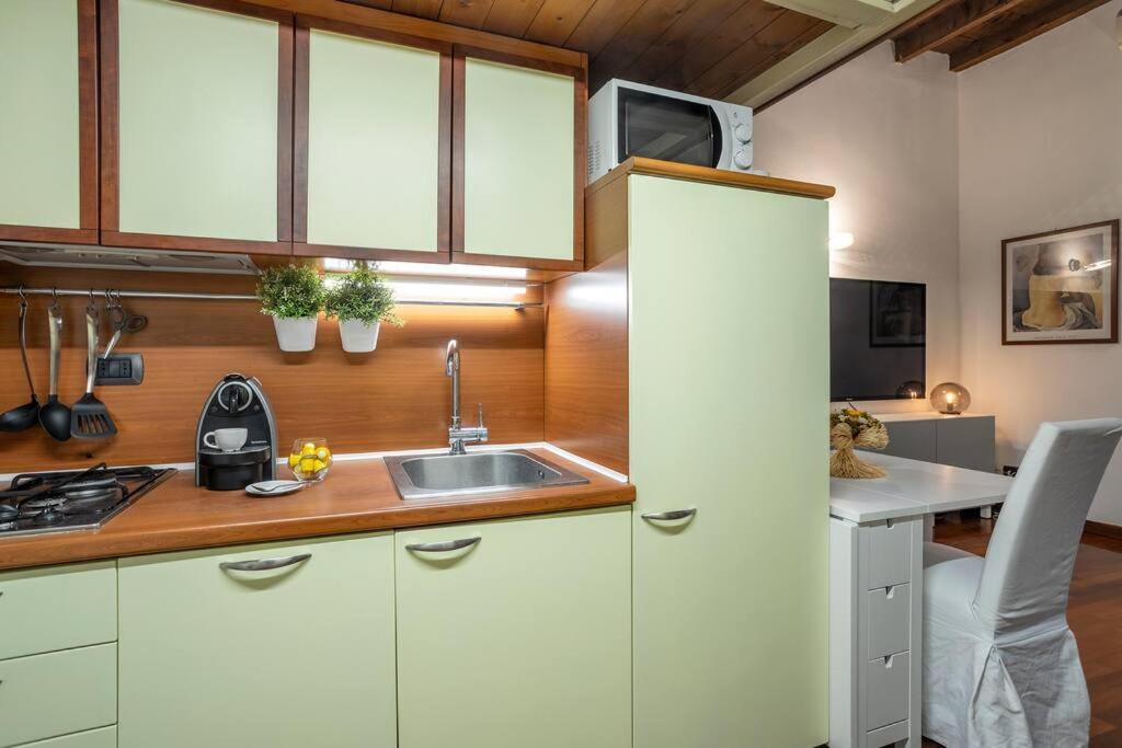 Appartamento Moscova-Duomo Loft Wifi, Netflix & Design Milano Esterno foto