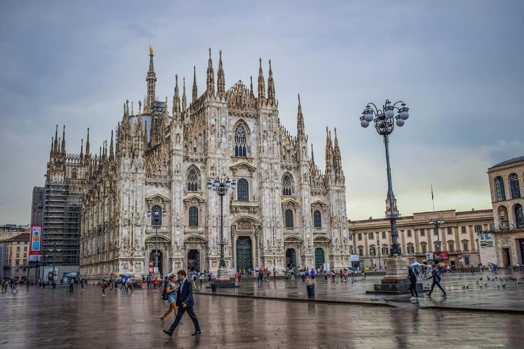 Appartamento Moscova-Duomo Loft Wifi, Netflix & Design Milano Esterno foto